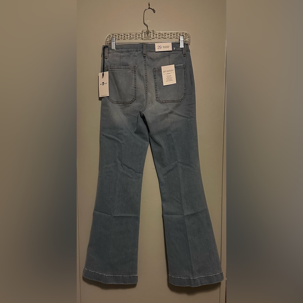 7 For All Mankind Dojo Tailorless Wide Leg Flare Jeans Light Wash Size 29 NWT - Picture 5 of 9